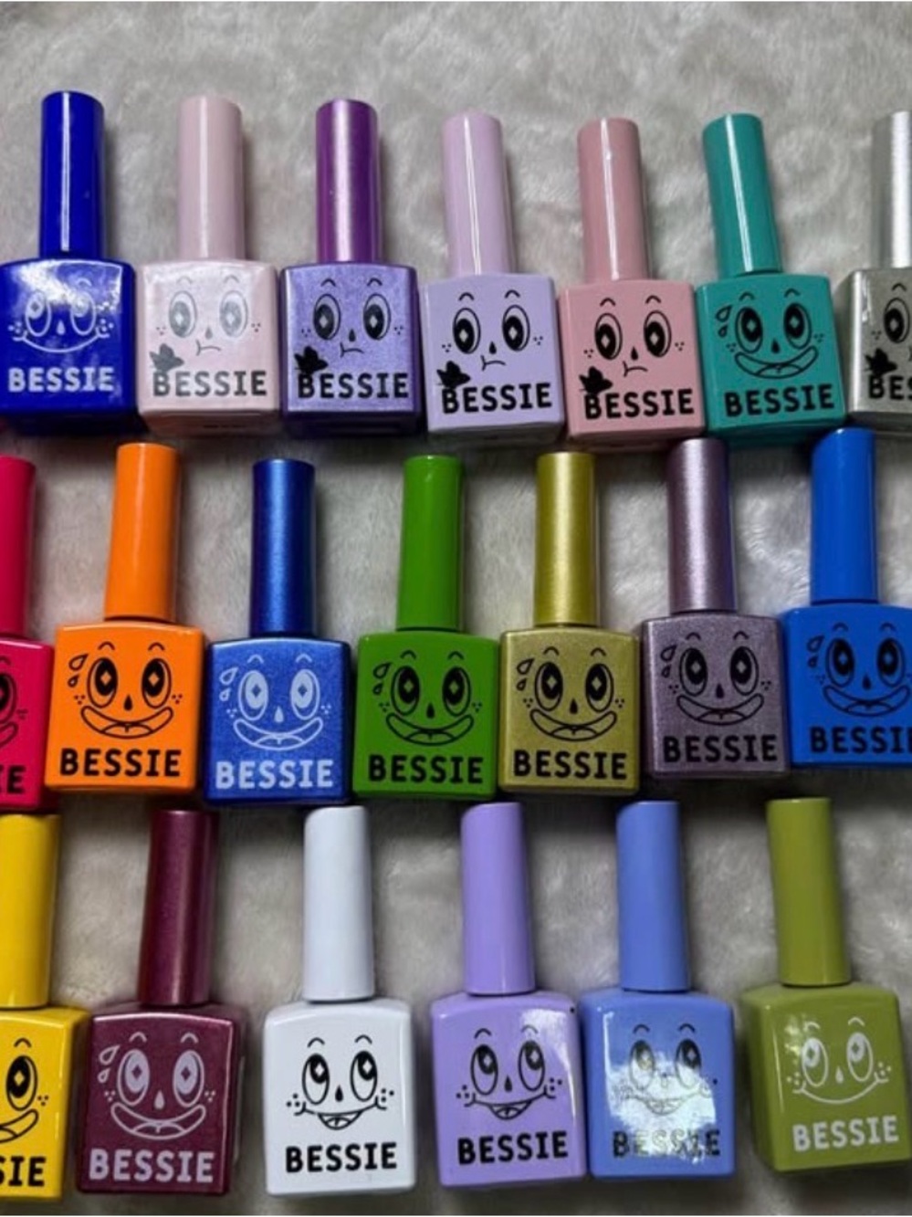 BESSIE Colorful Nail Polish Set — Multi Color